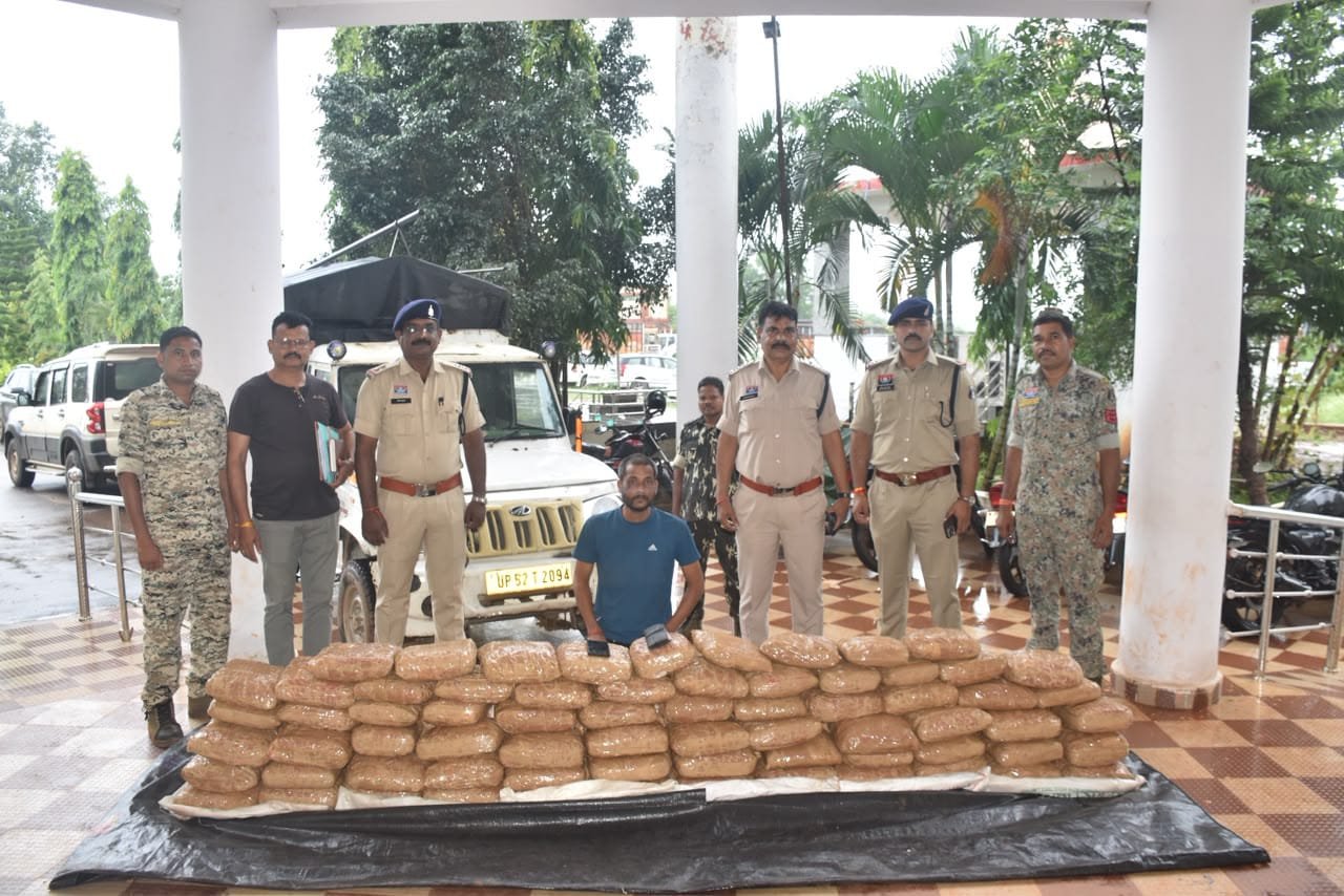 बस्तर जिले में मादक पदार्थो की तस्करी पर लगातार कार्यवाही जारी है