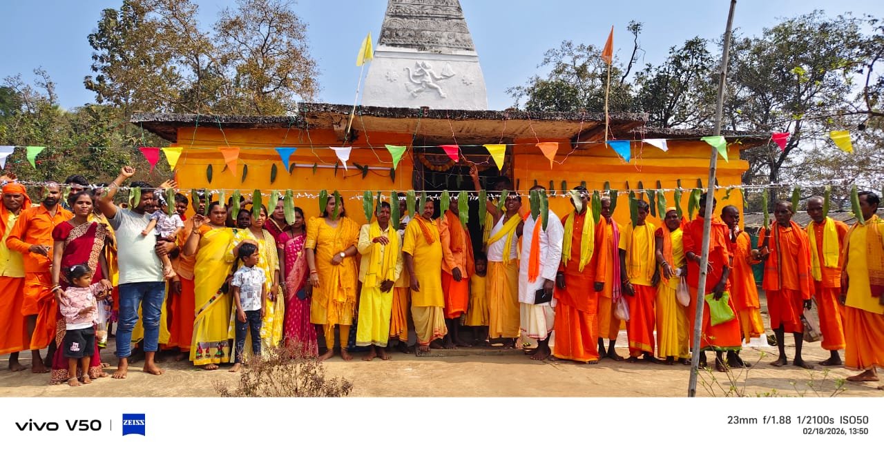 || 21 वर्षों बाद गूंजा शंखनाद: केरलापेंदा राम मंदिर में हुआ ऐतिहासिक हवन-पूजन, दीपिका शोरी ने दी आहुति ||